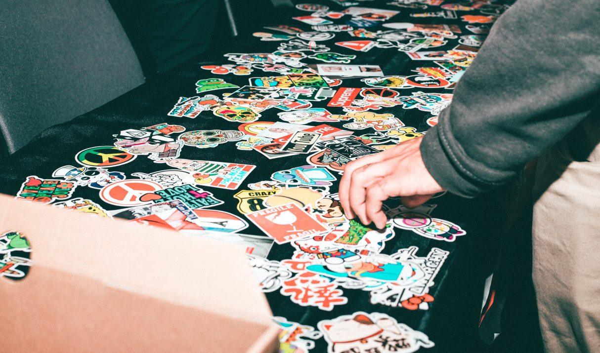 Hoe verwijder je stickers?