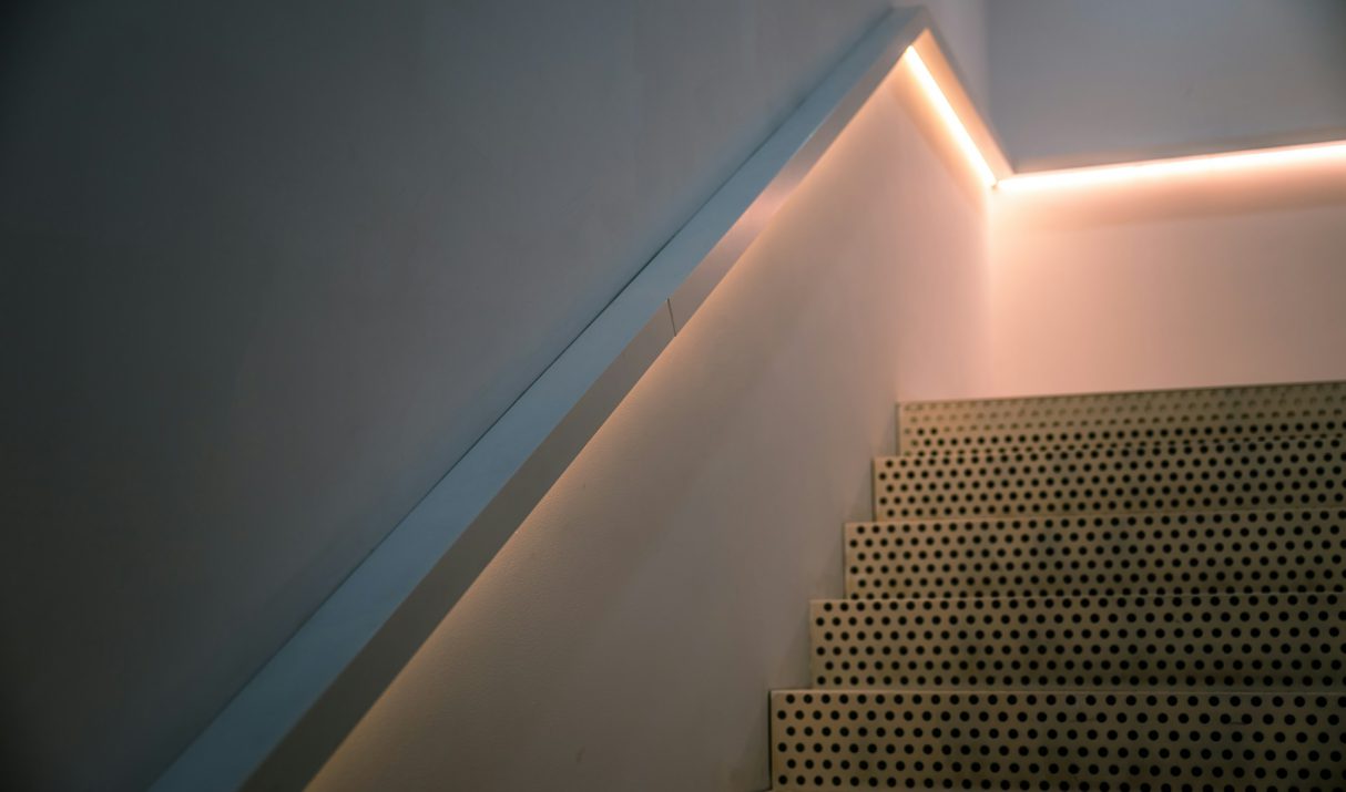 Maatwerk metalen trappen geven elke ruimte een unieke uitstraling