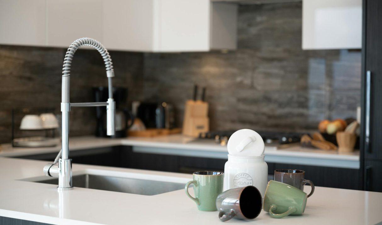 Contactdozen handig plaatsen voor ergonomie in de keuken