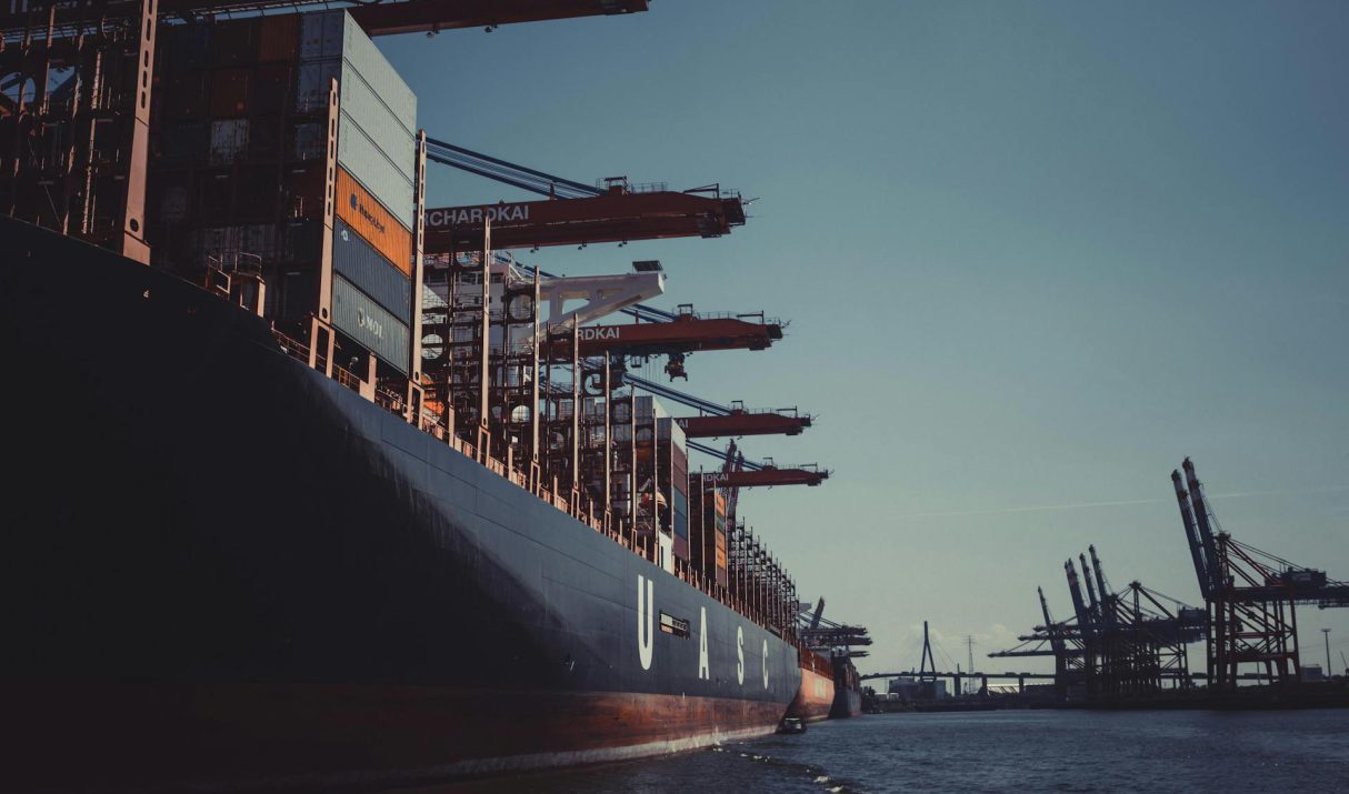 Efficiënt internationaal transport: Oplossingen voor jouw wereldwijde logistiek