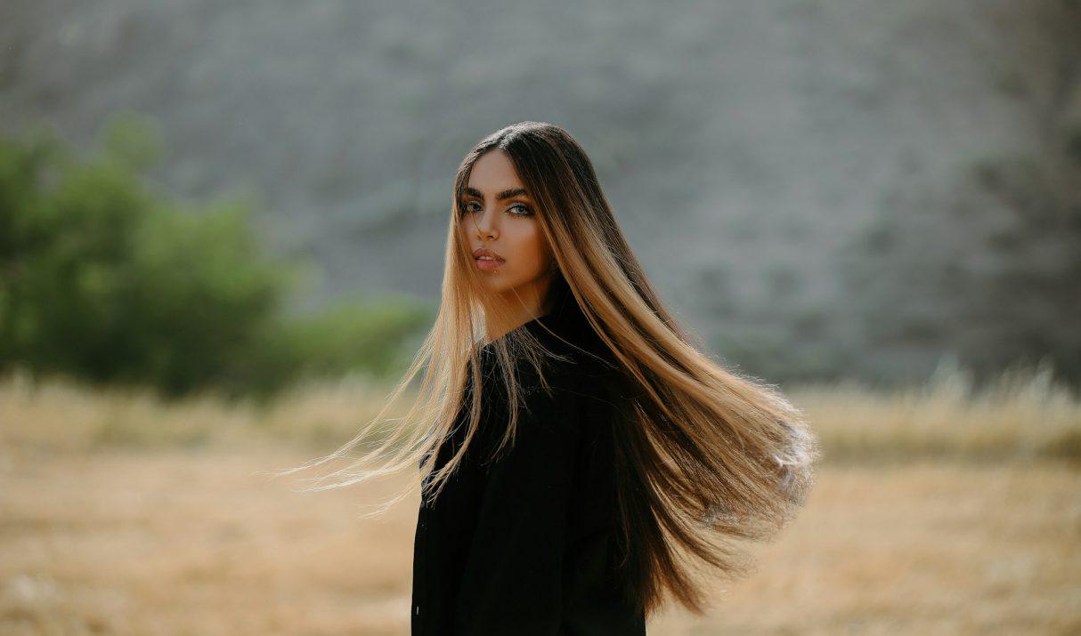 Hoe hairextensions je look veranderen zonder knippen