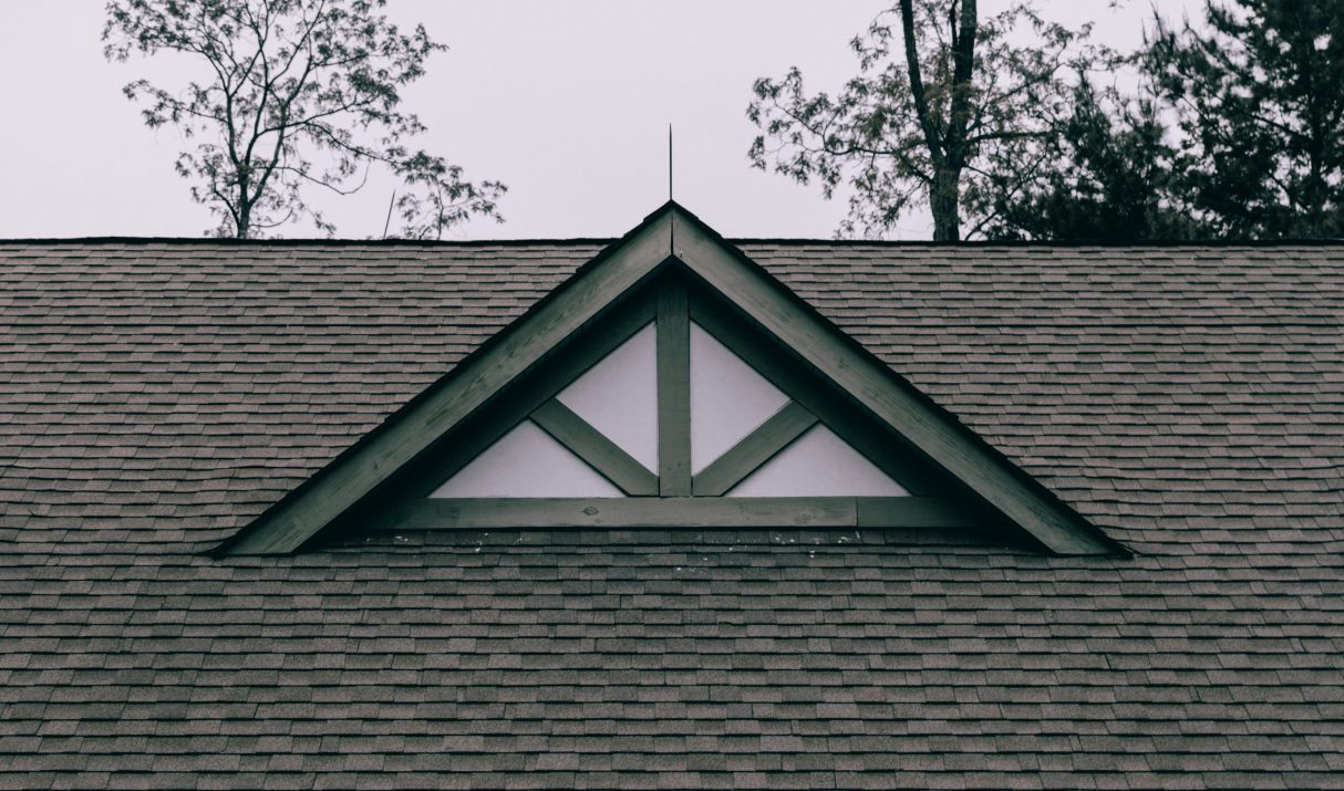 Dakreparatie: Bespaar kosten met tijdig ingrijpen